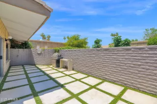 Photo #5: 6877230 Listing 