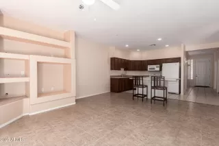 Photo #5: 6877479 Listing