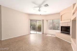 Photo #6: 6877479 Listing