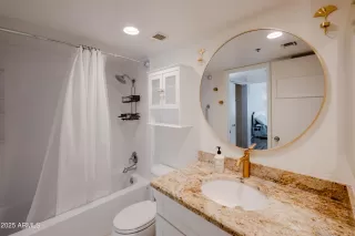 Photo #6: 6877530 Listing 