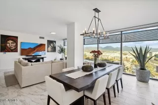 Photo #1: 6877625 Listing 