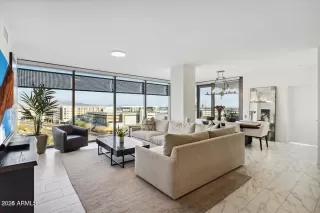 Photo #2: 6877625 Listing 