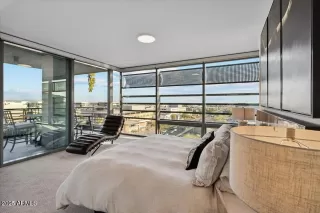 Photo #6: 6877625 Listing 