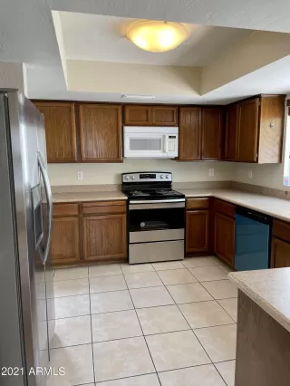 Photo #6: 6877628 Listing 