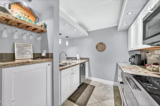 Photo #1: 6877654 Listing 