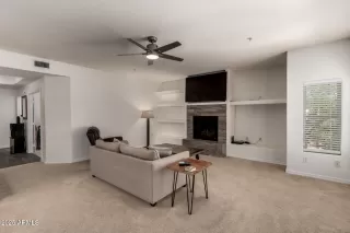 Photo #6: 6877662 Listing 