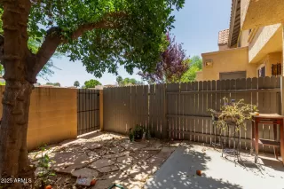 Photo #6: 6877791 Listing