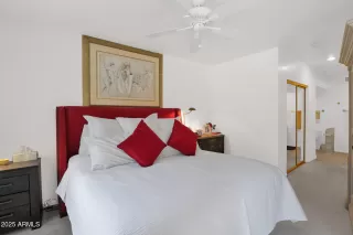 Photo #2: 6877823 Listing