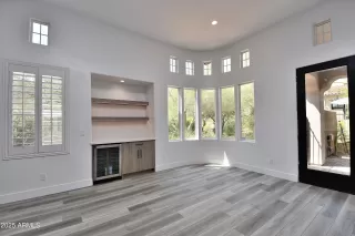 Photo #6: 6878328 Listing 