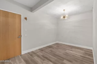 Photo #1: 6878584 Listing 