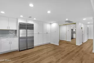 Photo #3: 6878807 Listing 