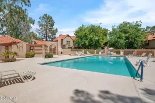 Photo #2: 6878917 Listing