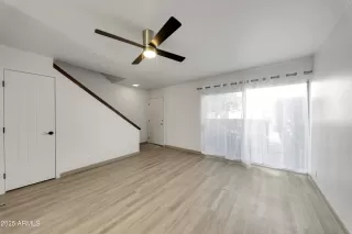 Photo #4: 6878956 Listing 