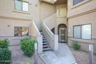 Photo #1: 6879062 Listing 