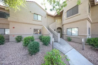 Photo #3: 6879062 Listing 