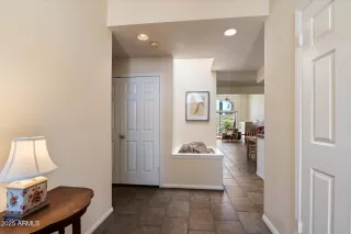 Photo #5: 6879105 Listing 