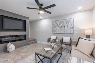 Photo #3: 6879130 Listing 