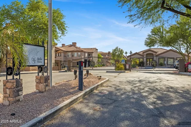 MLS: 6879245 Condo For Sale