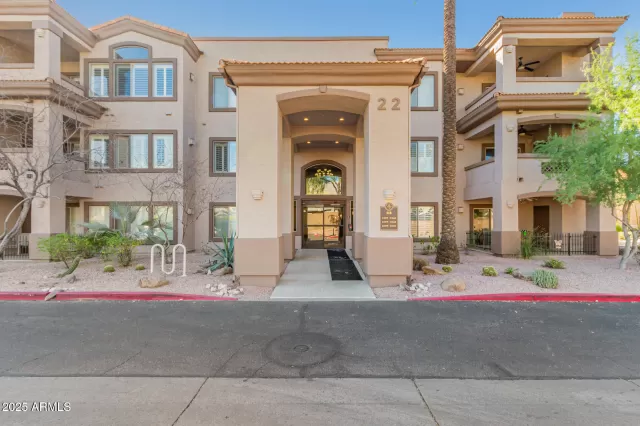 MLS: 6879255 Condo For Sale