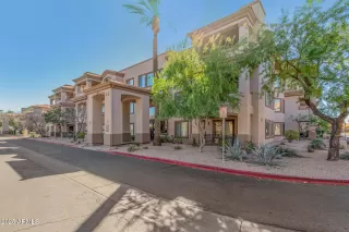 Photo #1: 6879255 Listing