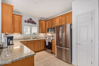 Photo #6: 6879255 Listing