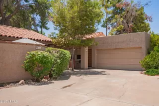 Photo #1: 6879939 Listing