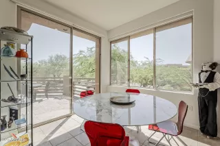 Photo #4: 6879955 Listing