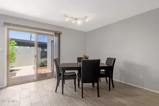 Photo #4: 6880245 Listing 