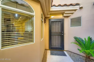 Photo #3: 6880291 Listing