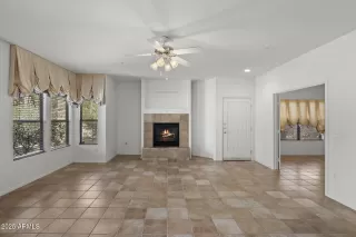 Photo #4: 6880413 Listing 