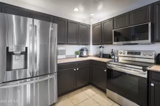 Photo #4: 6880458 Listing 