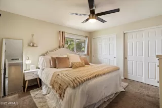 Photo #5: 6880625 Listing