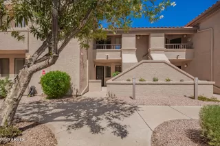 Photo #1: 6880638 Listing