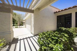 Photo #2: 6881202 Listing 