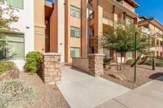 Photo #1: 6881282 Listing 
