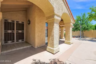 Photo #1: 6881391 Listing 