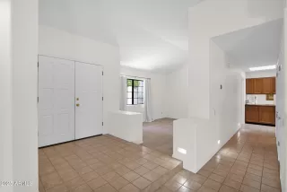 Photo #3: 6881391 Listing 