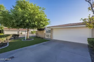 Click for more information on MLS # 6881453 : 11416 N CENTURY LANE More Details about MLS # 6881453 : 11416 N CENTURY LANE