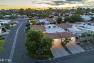 Photo #3: 6881453 Listing