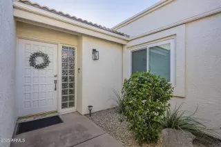 Photo #5: 6881453 Listing