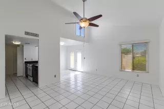 Photo #2: 6881454 Listing