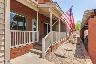 Photo #1: 6881769 Listing