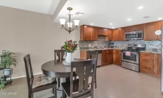 Photo #4: 6882052 Listing 