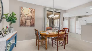 Photo #5: 6882137 Listing 