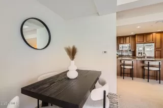 Photo #4: 6882457 Listing 