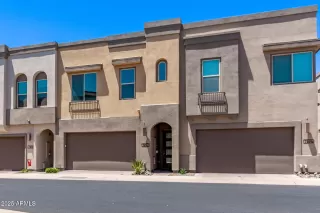 Photo #3: 6882632 Listing