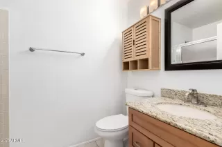 Photo #2: 6883121 Listing 