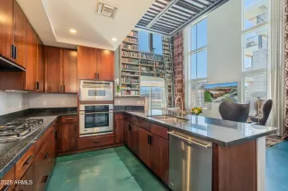 Photo #5: 6883434 Listing 