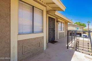 Photo #1: 6884641 Listing 