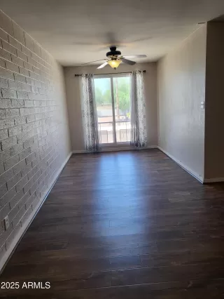 Photo #4: 6884937 Listing 